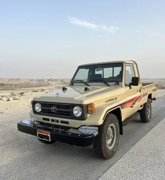 1997 Toyota Land Cruiser Truck