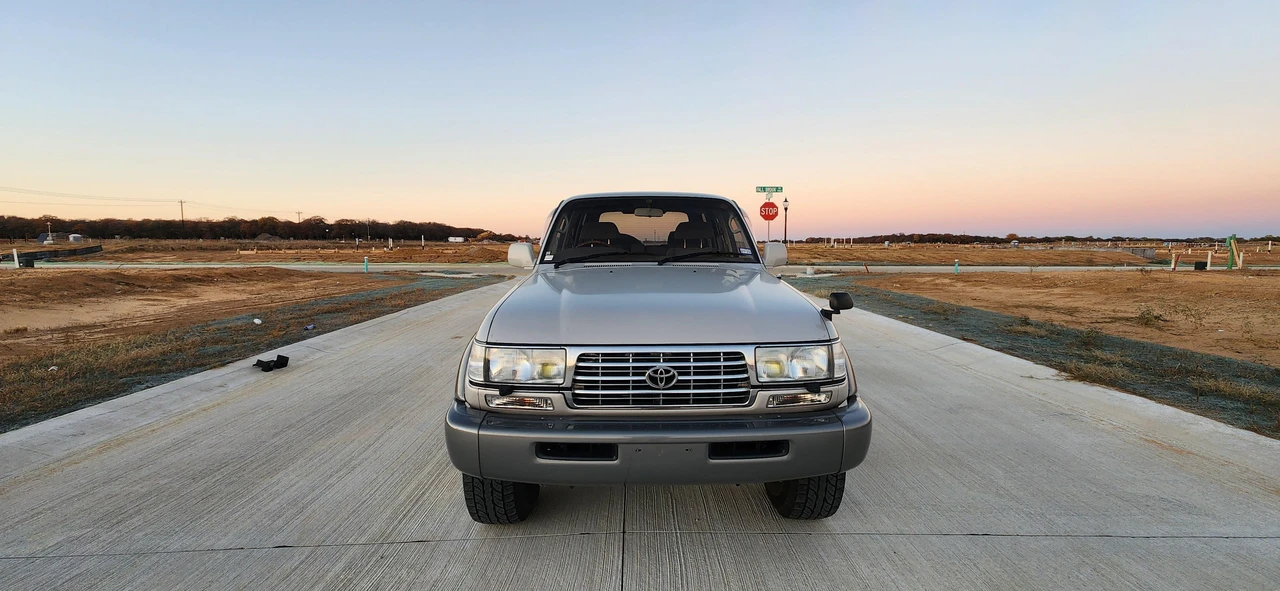 1997 Toyota J80 Land Cruiser - Image 6 of 31