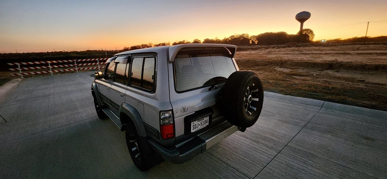 1997 Toyota J80 Land Cruiser - Image 26 of 31