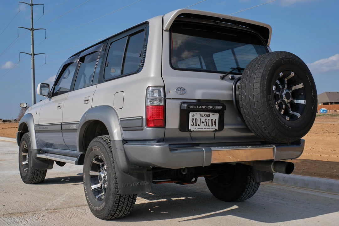 1997 Toyota J80 Land Cruiser - Image 4 of 31