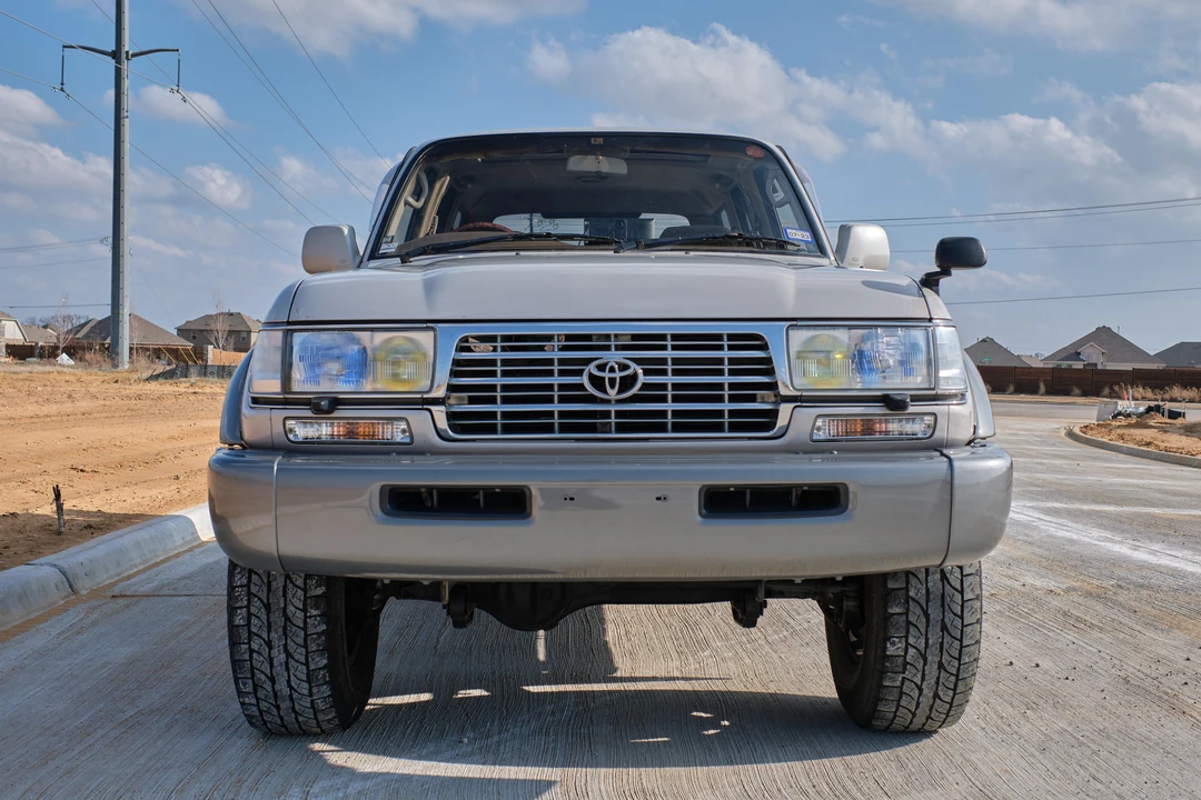 1997 Toyota J80 Land Cruiser - Image 8 of 31