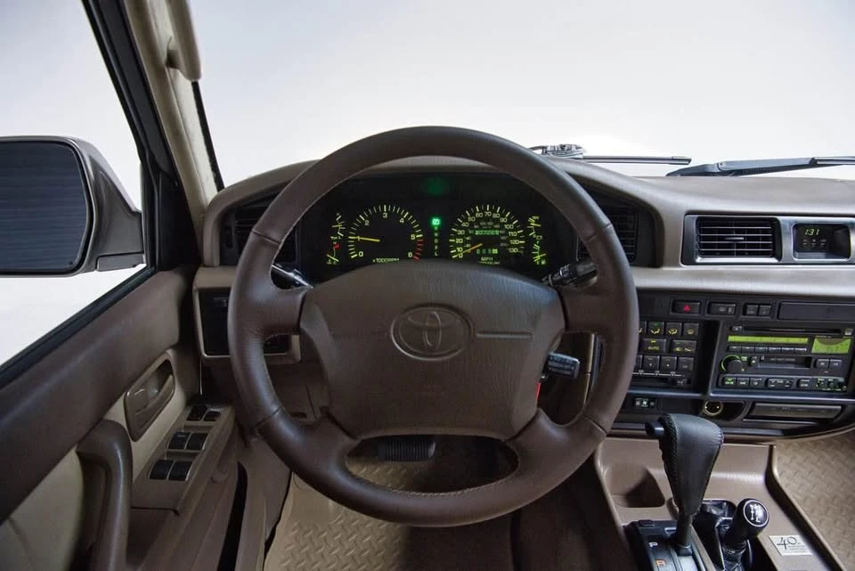 1997 Toyota J80 Land Cruiser - Image 13 of 20