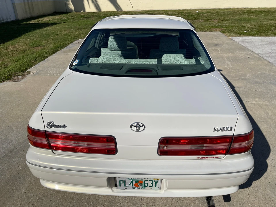 1997 Toyota Mark II 8th Gen - Image 9 of 31