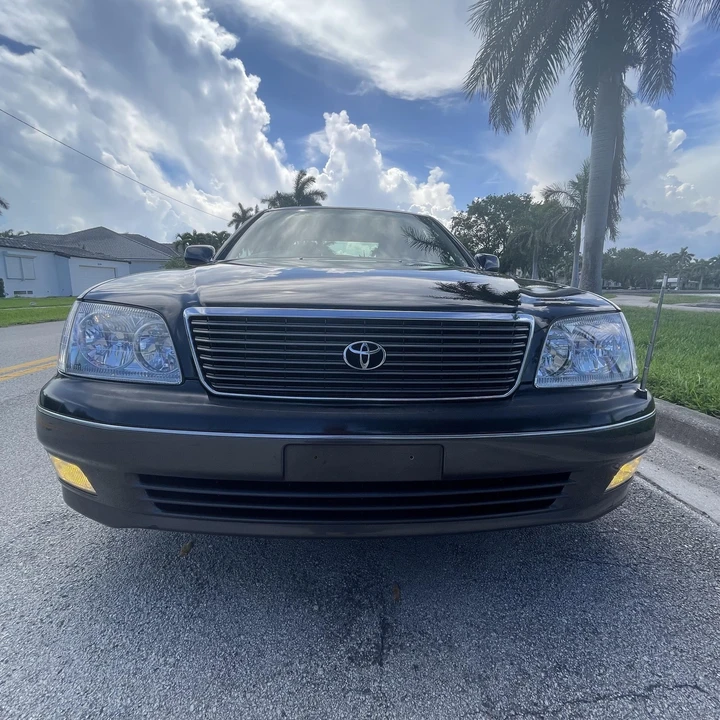 1997 Toyota Avalon 1st Gen - Image 13 of 31