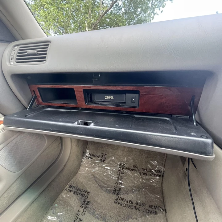 1997 Toyota Avalon 1st Gen - Image 31 of 31
