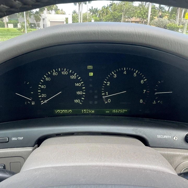 1997 Toyota Avalon 1st Gen - Image 27 of 31