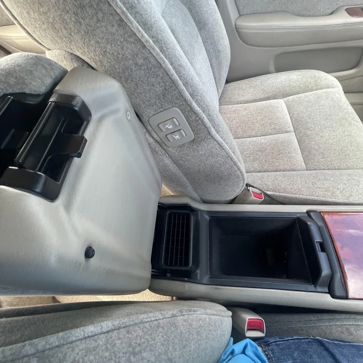 1997 Toyota Avalon 1st Gen - Image 30 of 31
