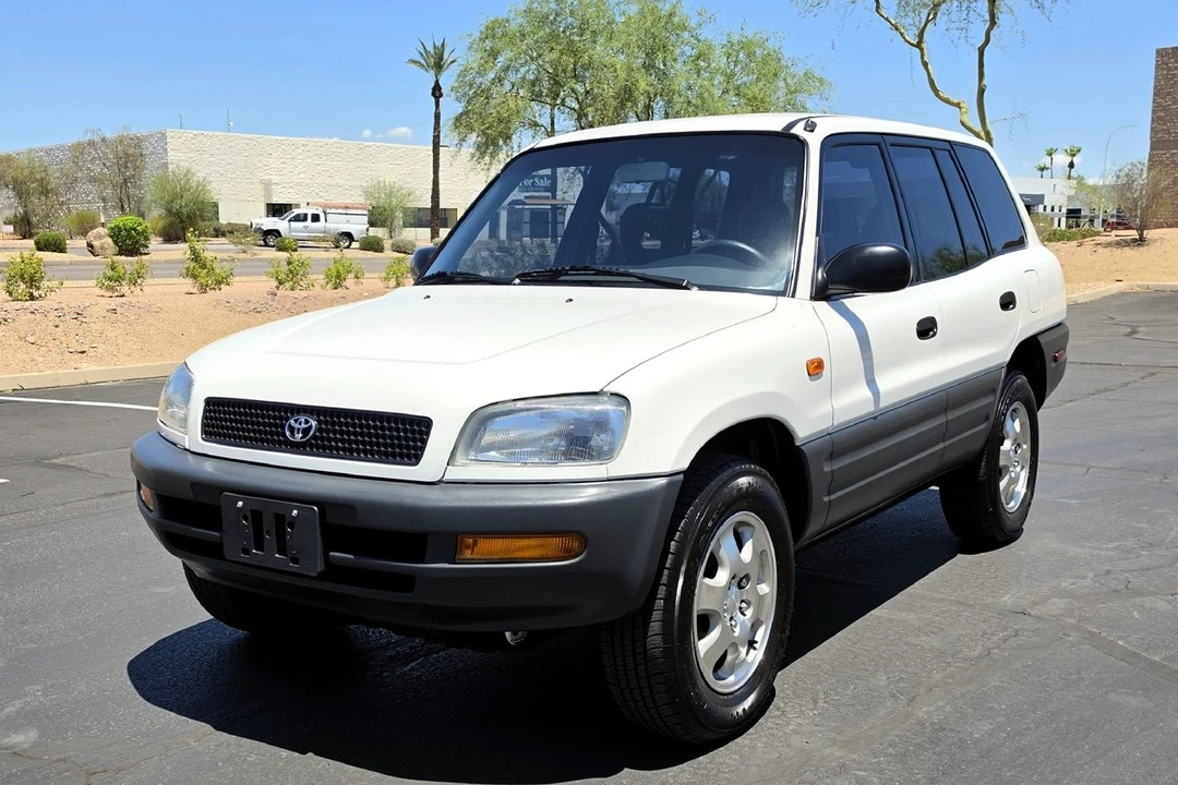 1997 Toyota RAV4 1st Gen - Image 10 of 31