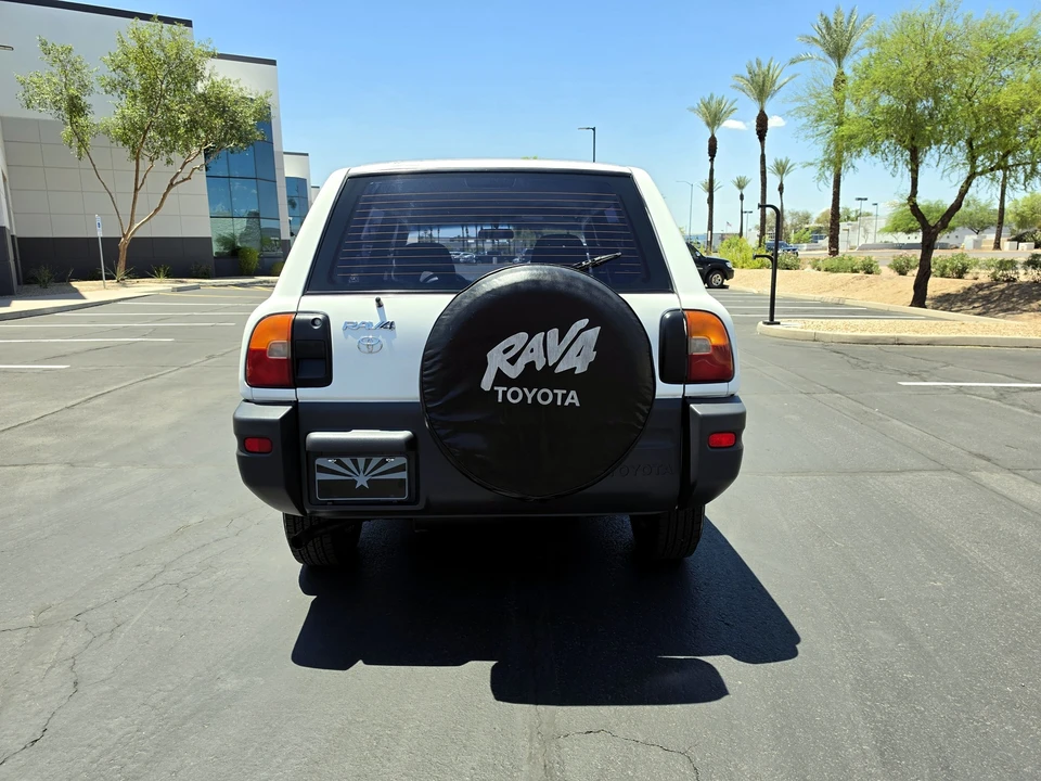 1997 Toyota RAV4 1st Gen - Image 24 of 31