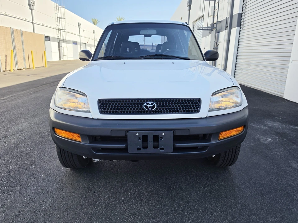 1997 Toyota RAV4 1st Gen - Image 7 of 31