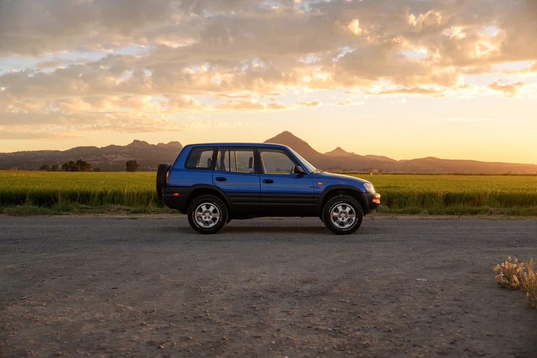 1997 Toyota RAV4 1st Gen - Image 19 of 31