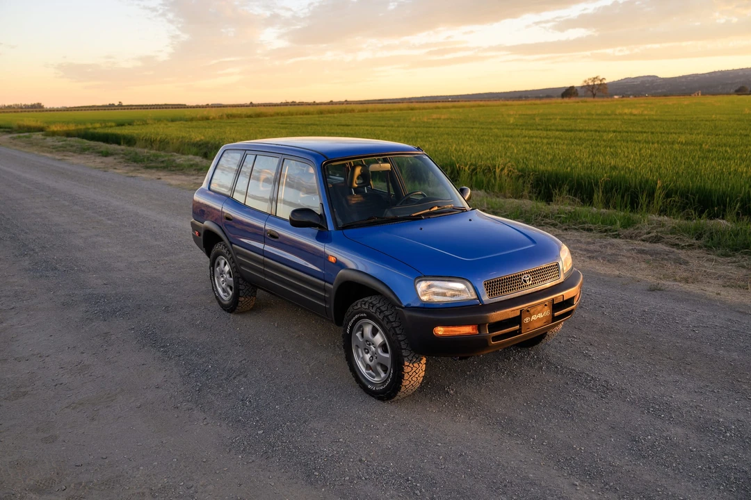 1997 Toyota RAV4 1st Gen - Image 17 of 31