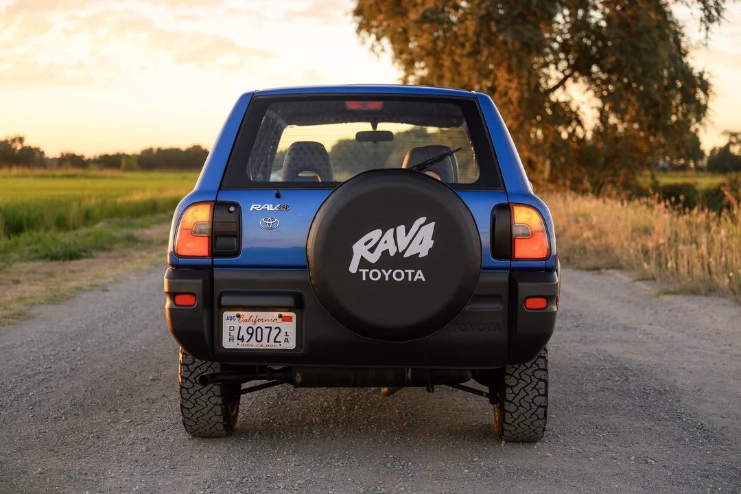 1997 Toyota RAV4 1st Gen - Image 27 of 31