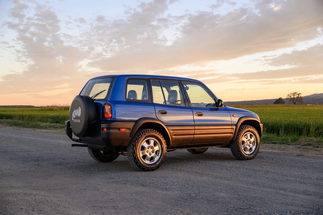 1997 Toyota RAV4 1st Gen - Image 23 of 31