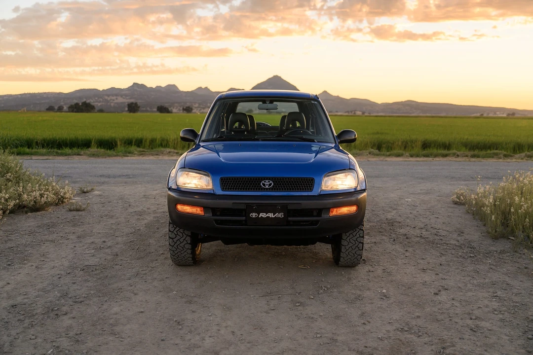 1997 Toyota RAV4 1st Gen - Image 12 of 31