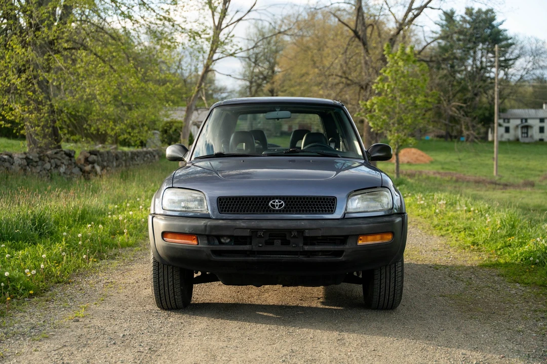 1997 Toyota RAV4 1st Gen - Image 2 of 31