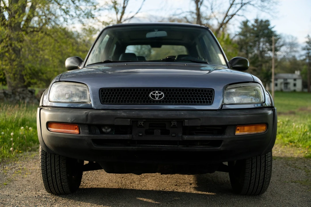 1997 Toyota RAV4 1st Gen - Image 5 of 31