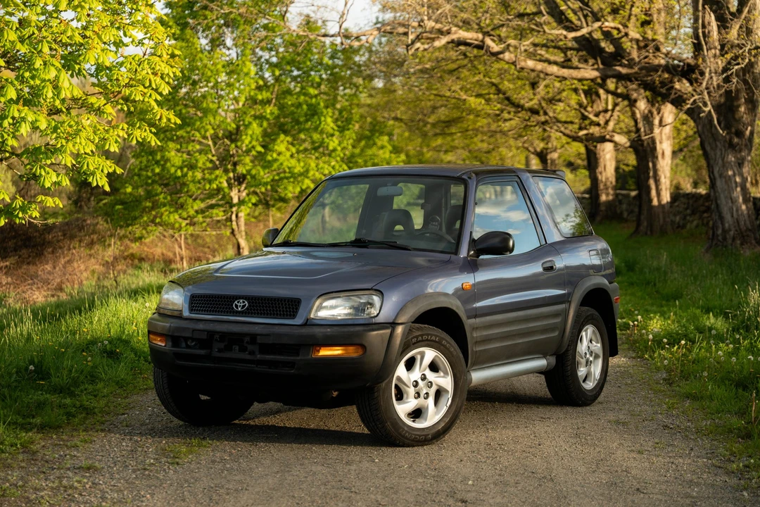 1997 Toyota RAV4 1st Gen - Image 6 of 31