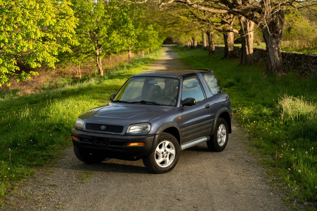 1997 Toyota RAV4 1st Gen - Image 7 of 31
