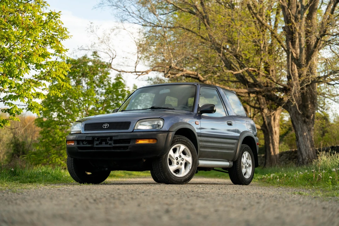1997 Toyota RAV4 1st Gen - Image 14 of 31