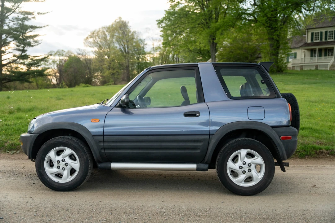 1997 Toyota RAV4 1st Gen - Image 20 of 31