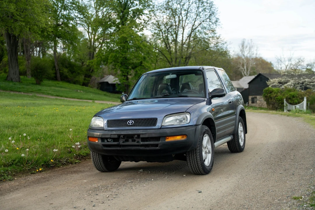 1997 Toyota RAV4 1st Gen - Image 15 of 31