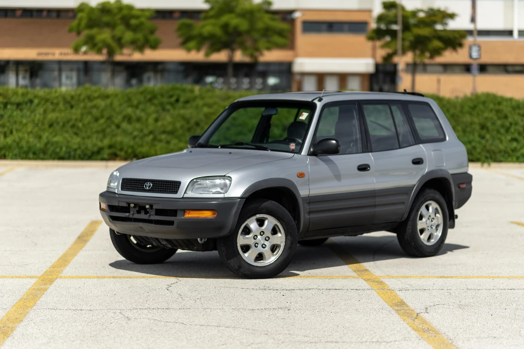 1997 Toyota RAV4 1st Gen - Image 8 of 31