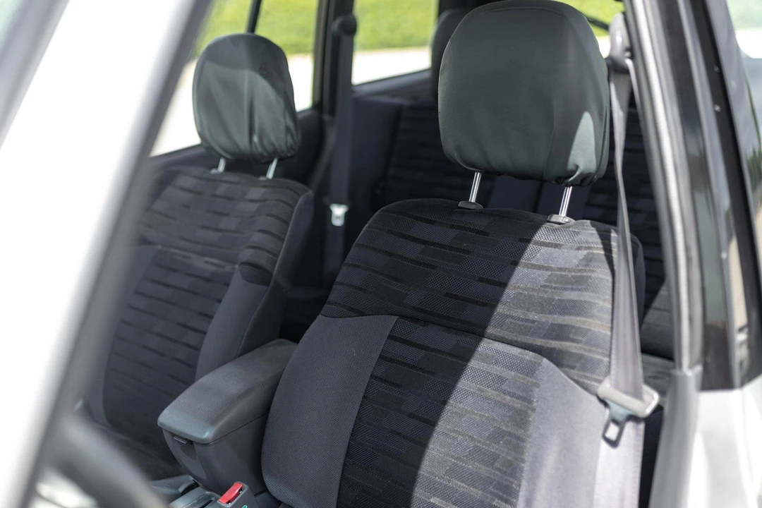 1997 Toyota RAV4 1st Gen - Image 31 of 31