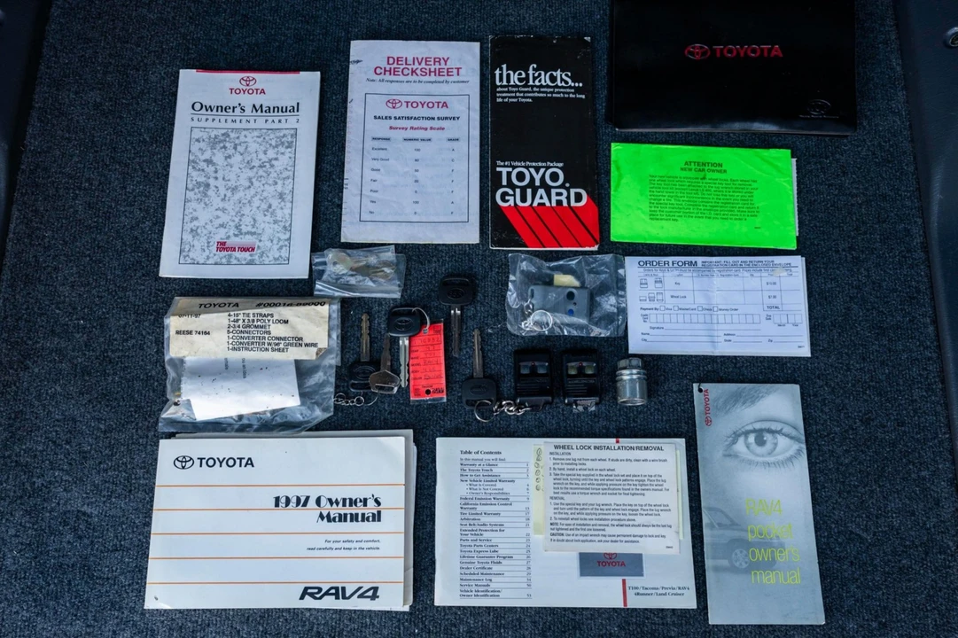 1997 Toyota RAV4 1st Gen - Image 8 of 8