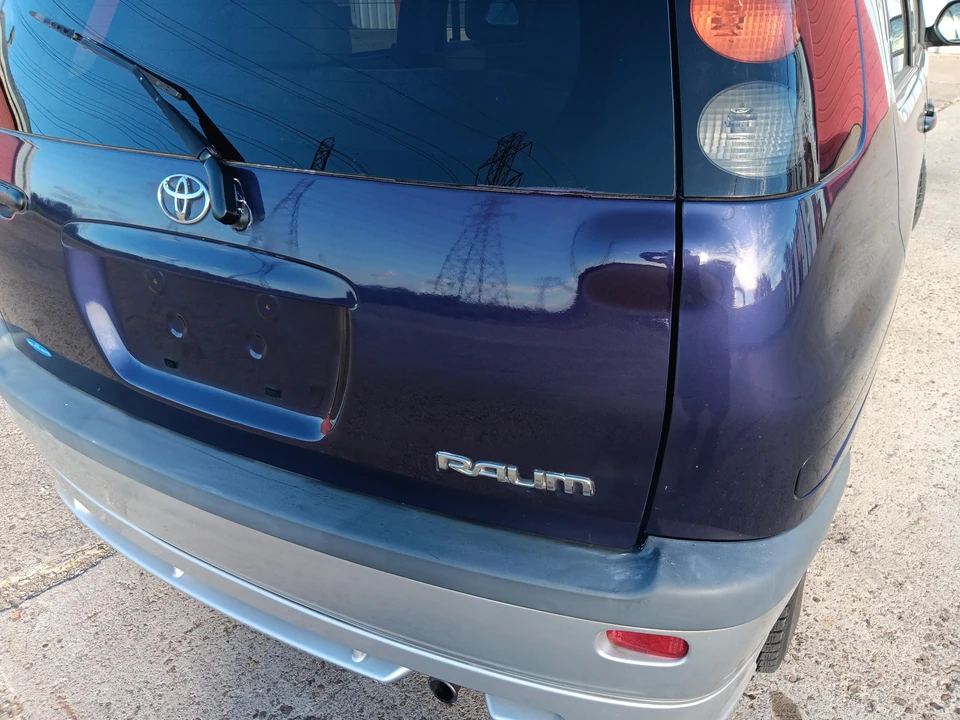 1997 Toyota Raum 1st Gen - Image 19 of 31