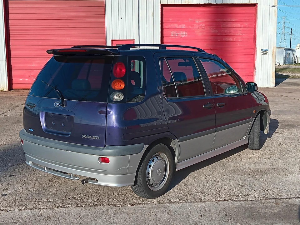 1997 Toyota Raum 1st Gen - Image 14 of 31