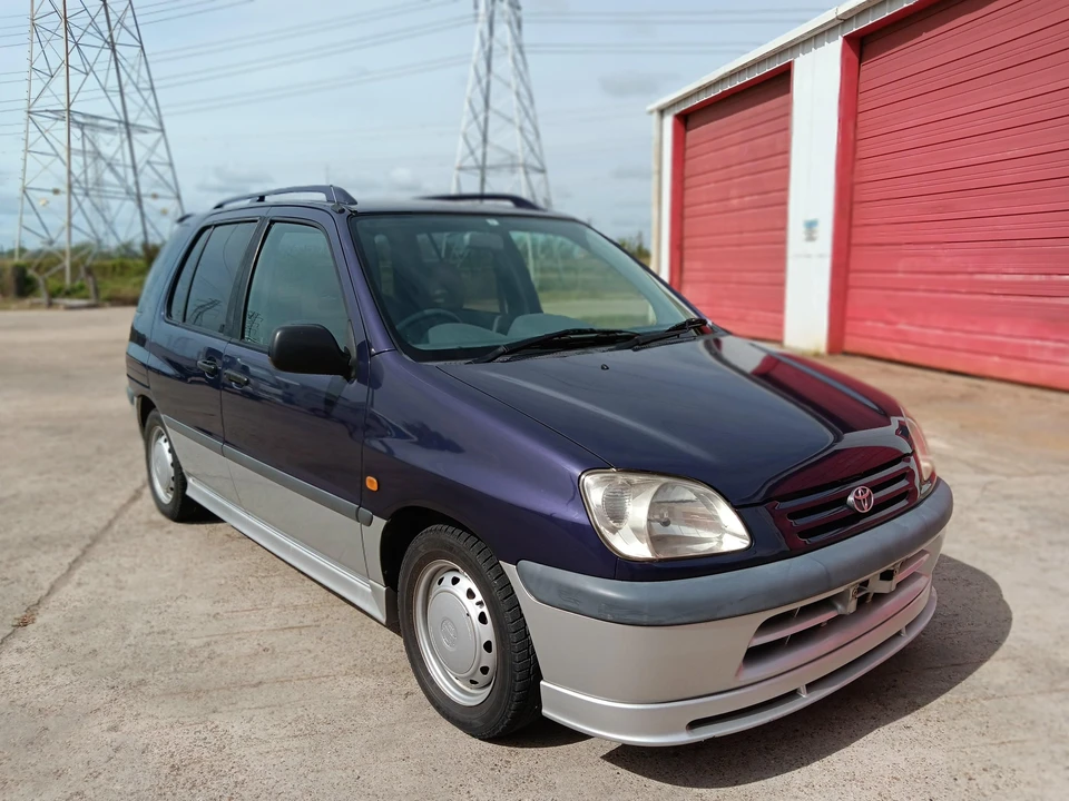 1997 Toyota Raum 1st Gen - Image 16 of 31