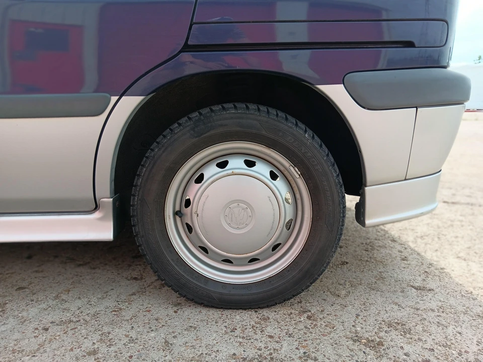 1997 Toyota Raum 1st Gen - Image 21 of 31