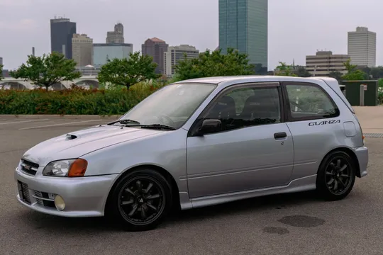1997 Toyota Starlet Glanza V