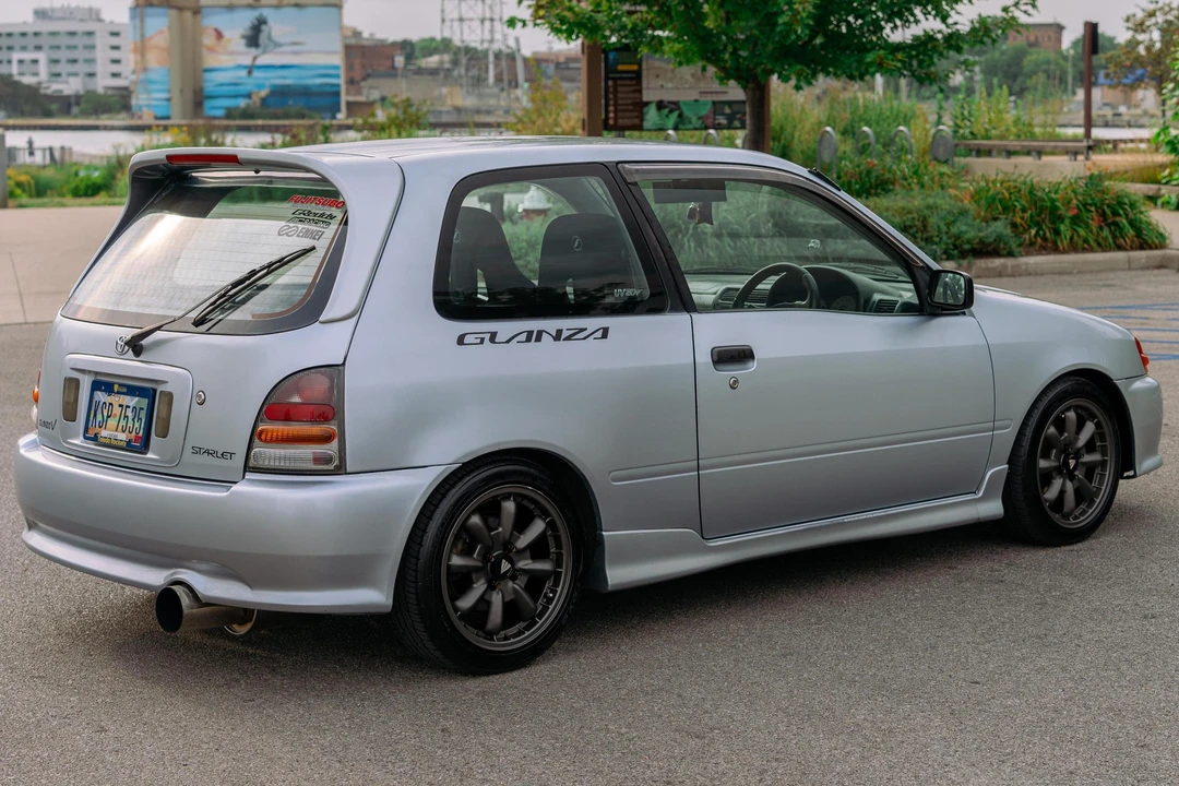 1997 Toyota Starlet 5th Gen - Image 4 of 31