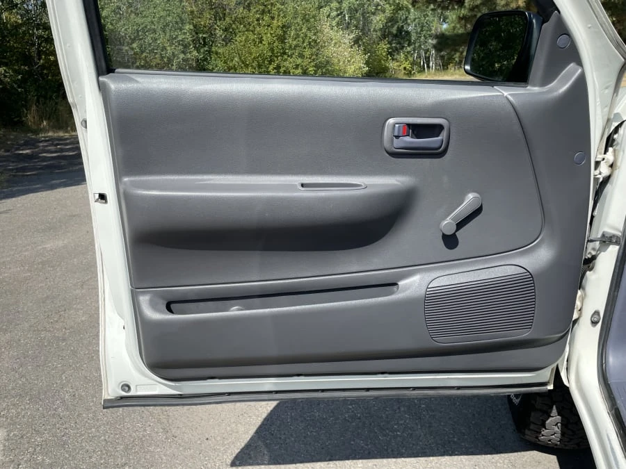 1997 Toyota T100 - Image 8 of 13