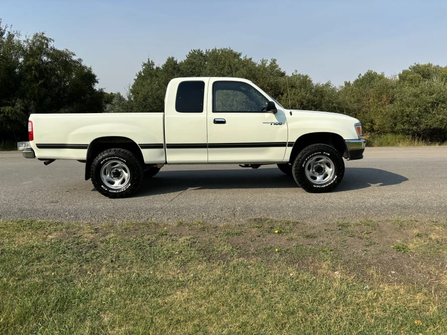 1997 Toyota T100 - Image 2 of 13