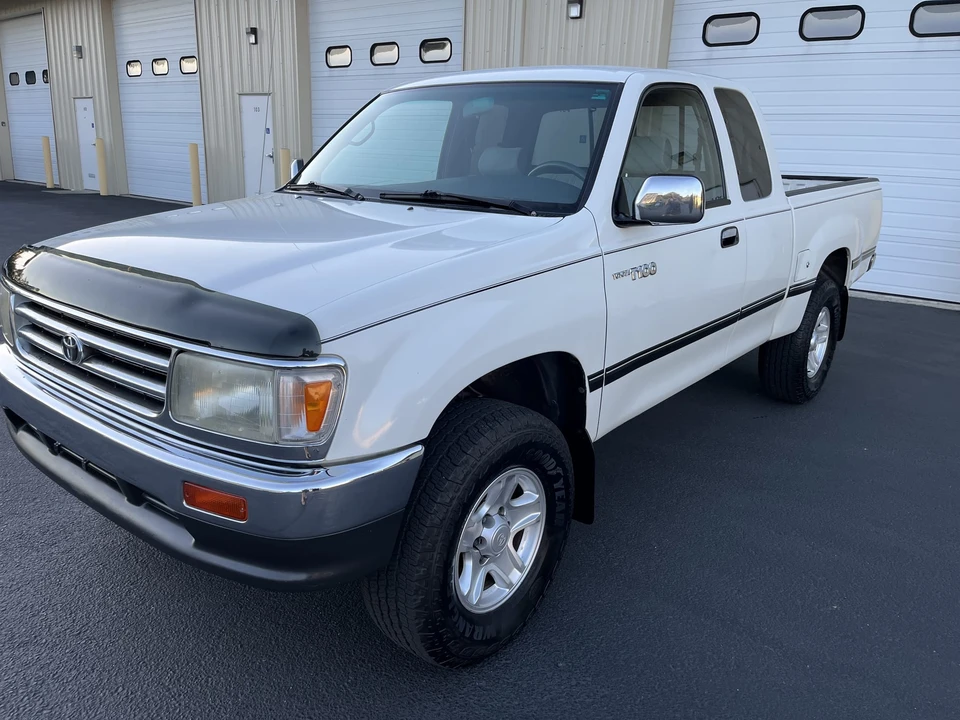 1997 Toyota T100 - Image 3 of 31