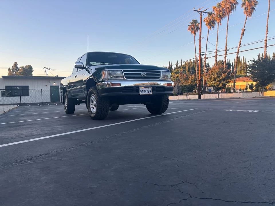 1997 Toyota T100 - Image 9 of 31