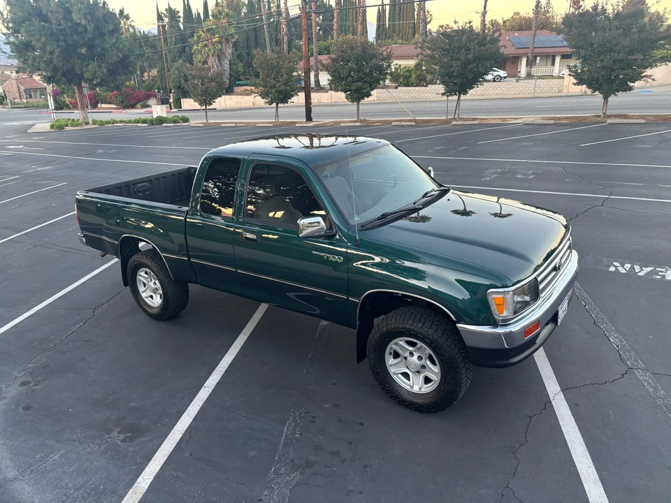 1997 Toyota T100 - Image 11 of 31