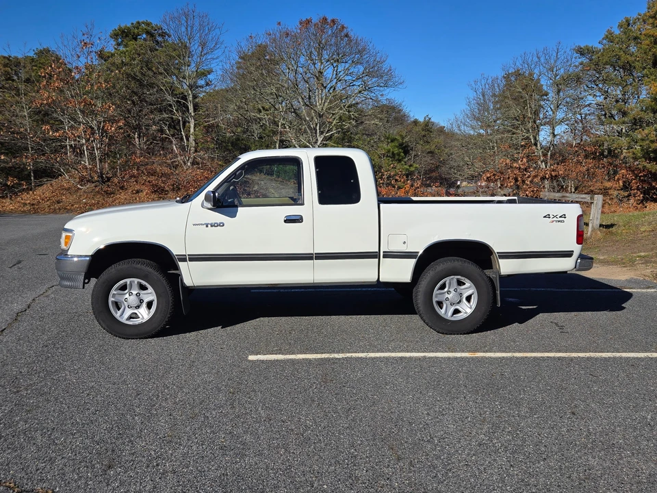 1997 Toyota T100 - Image 9 of 31