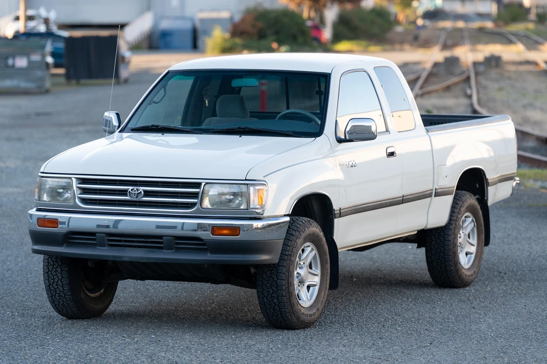 1997 Toyota T100 - Image 14 of 31