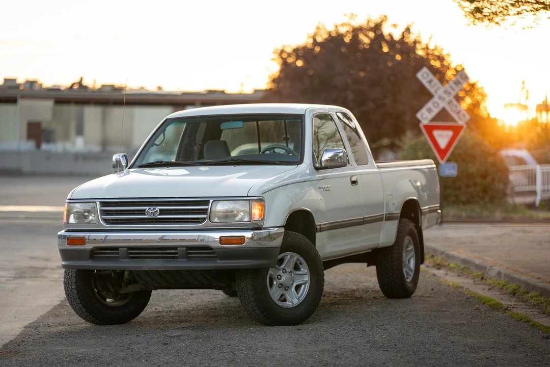 1997 Toyota T100 - Image 11 of 31