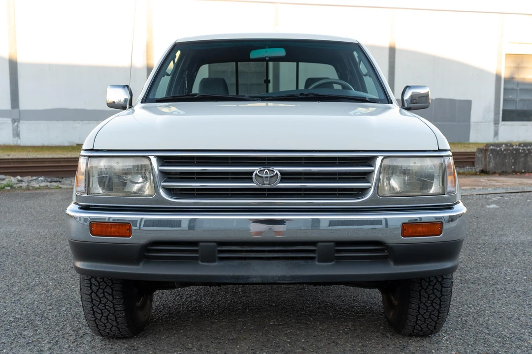 1997 Toyota T100 - Image 10 of 31