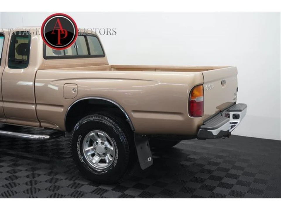 1997 Toyota Tacoma 1st Gen - Image 14 of 31