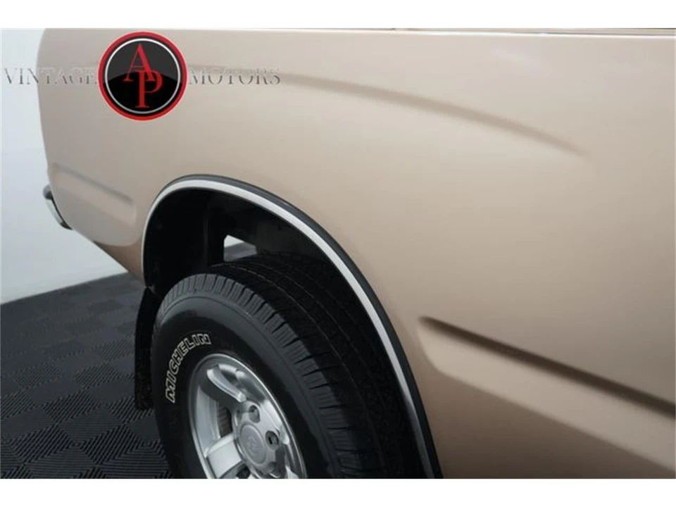 1997 Toyota Tacoma 1st Gen - Image 16 of 31