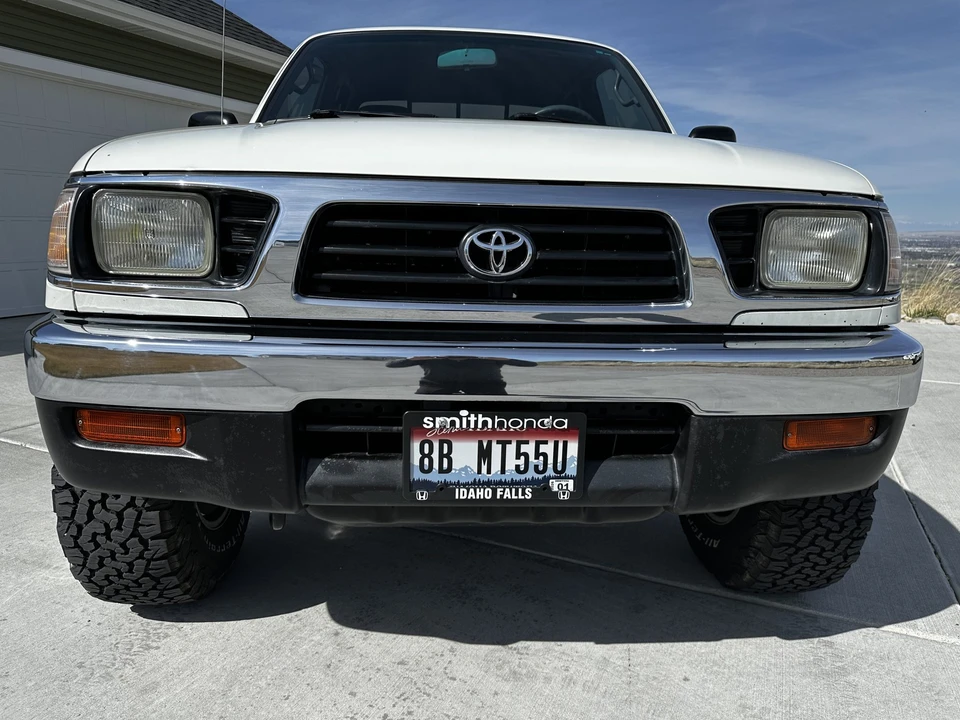 1997 Toyota Tacoma 1st Gen - Image 12 of 31