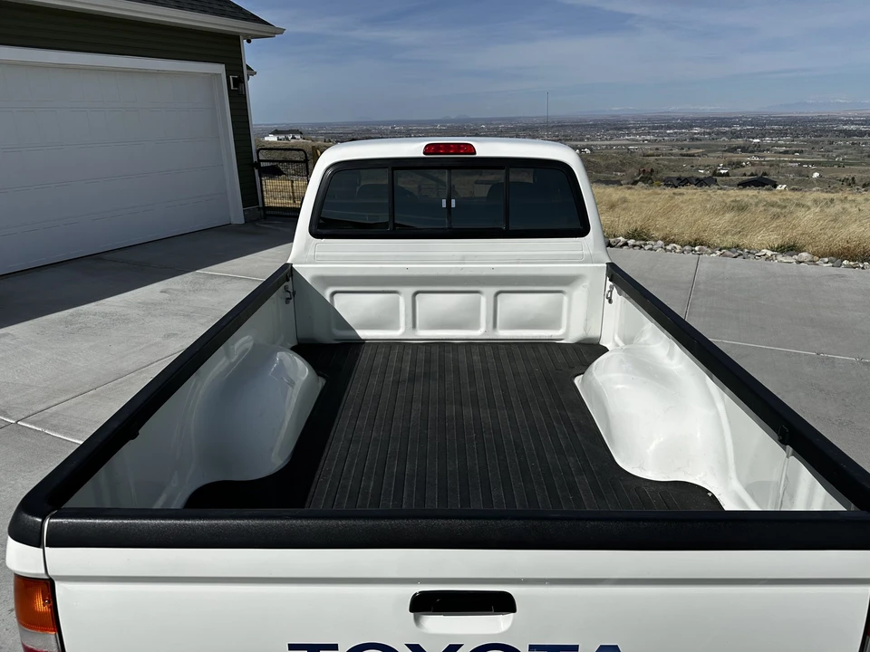 1997 Toyota Tacoma 1st Gen - Image 26 of 31