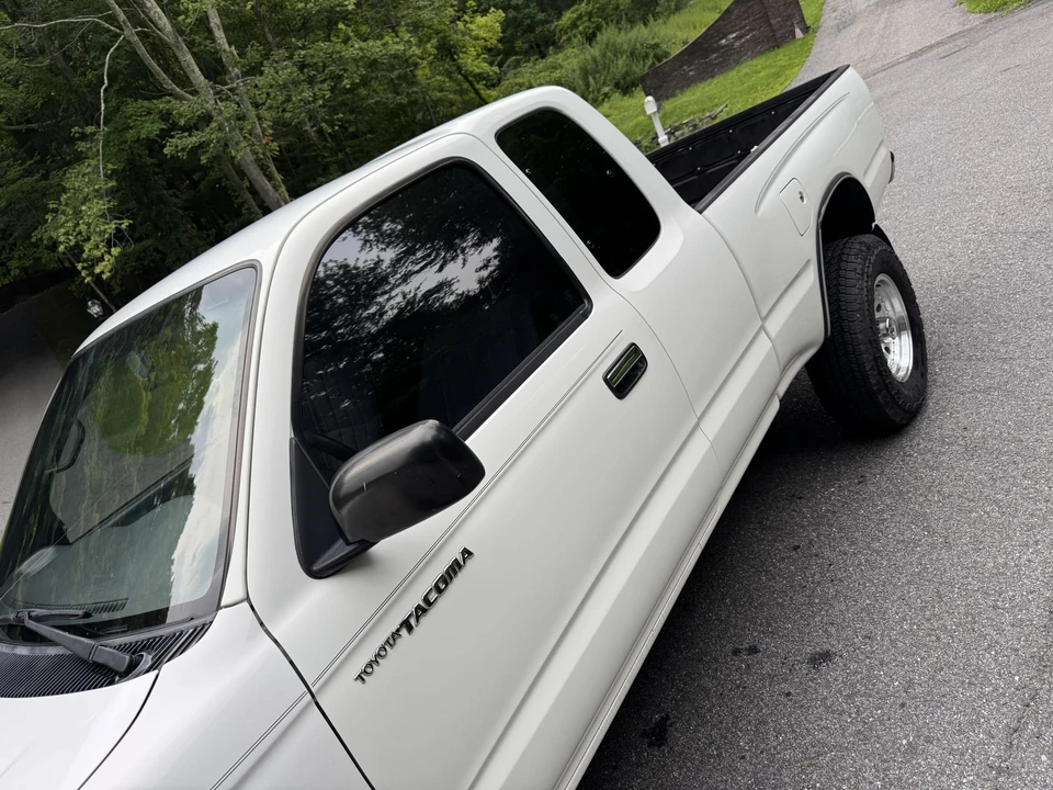 1997 Toyota Tacoma 1st Gen - Image 28 of 31