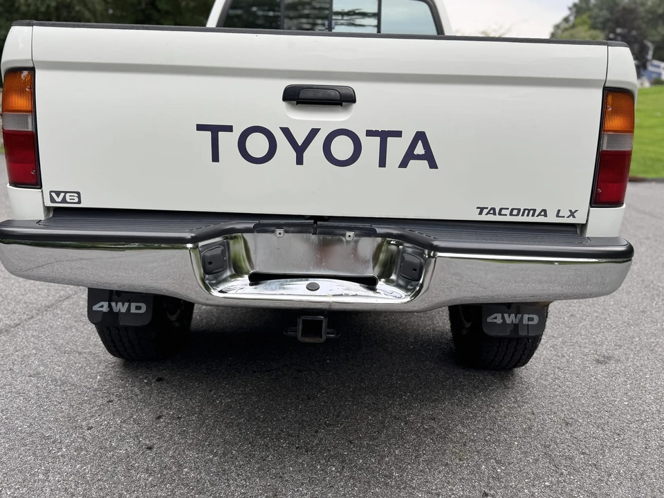 1997 Toyota Tacoma 1st Gen - Image 20 of 31